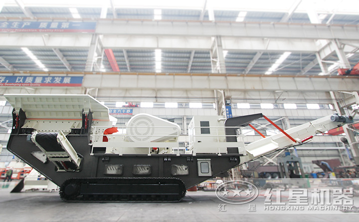 履帶移動建筑垃圾破碎機油電兩用，減少投入