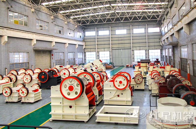 破碎機(jī)設(shè)備種類多、型號(hào)全